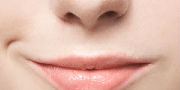 ¿Qué problemas revela el hábito de morderse los labios? ¿Por qué la gente se muerde los labios?